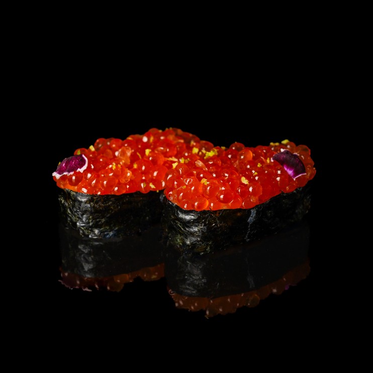 Гункани з червоною ікрою